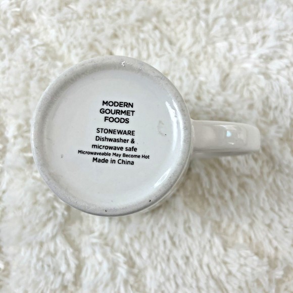 Modern Gourmet Foods Stoneware “I Believe” Santa Riding Unicorn 12 Oz Coffee Mug - Picture 2 of 6